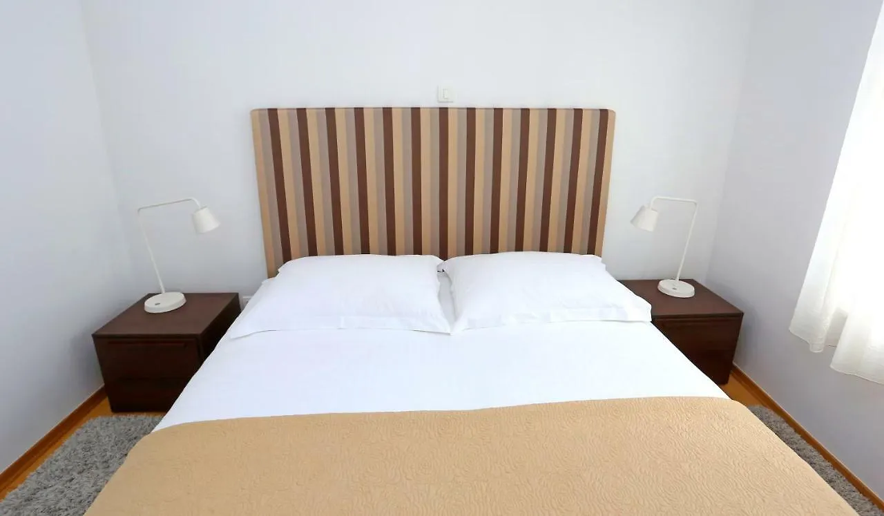 Luxury Apts Leone Split Centre 0*,