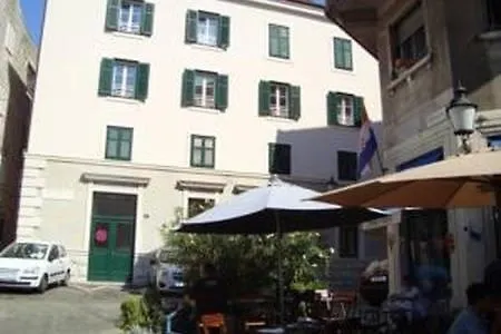 Luxury Apts Leone Split Centre 0*,